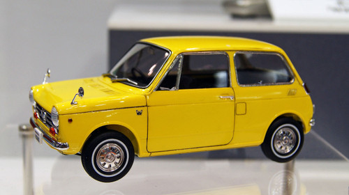 Hasegawa 20285 Honda N360 (N1) 1/24 Scale Kit