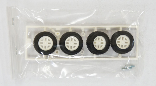 Fujimi TW39 Tom's Rally Wheel & Tire Set 15 inch 1/24 Scale Kit