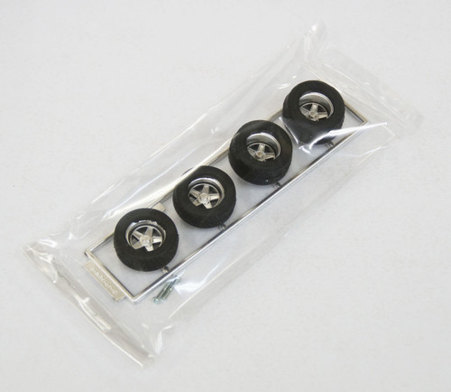 Fujimi TW48 Super Street Wheel & Tire Set 14 inch 1/24 Scale Kit