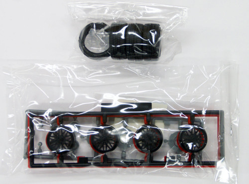 Fujimi TW59 BBS Wheel & Tire Set 17 inch 1/24 Scale Kit