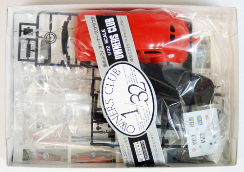 Arii Owners Club 1/32 13 1950 Volks Wagen 1/32 Scale Kit (Microace)