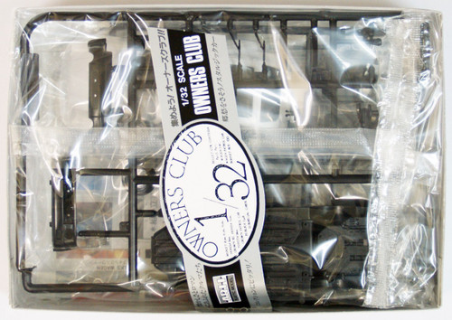 Arii Owners Club 1/32 34 1994 PORSCHE TURBO 1/32 Scale Kit (Microace)