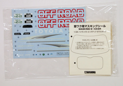 Aoshima 52280 The Model Car 20 Toyota LN107 Hilux PickUp Double Cab4 WD '94 1/24 Scale Kit