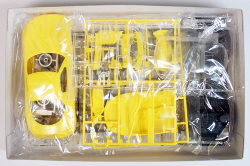 Fujimi ISD-10 Initial D RX-7 FD3S Keisuke 1/24 Scale Kit
