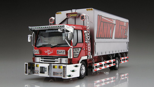 Aoshima 52839 Japanese Decoration Truck Yanky Mate 1/32 Scale kit