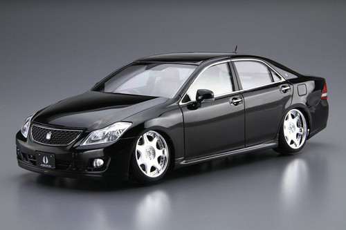 Aoshima 53102 Aimgain GRS204 Crown Athlete '08 (TOYOTA) 1/24 scale kit