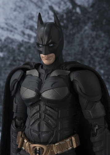 Bandai S.H. Figuarts Batman The Dark Knight Action Figure