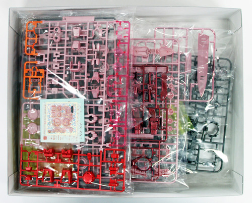 Bandai MG 615701 GUNDAM Gundam Exia (Trans-Am Mode) 1/100 scale kit