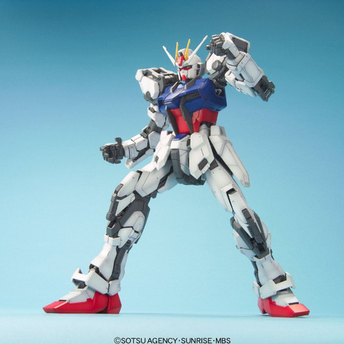 Bandai PG 314130 GUNDAM GAT-X105 STRIKE GUNDAM 1/60 scale kit