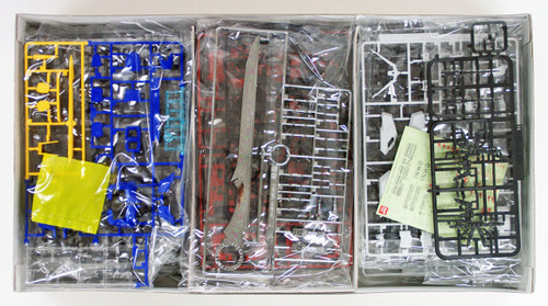 Bandai PG 314130 GUNDAM GAT-X105 STRIKE GUNDAM 1/60 scale kit