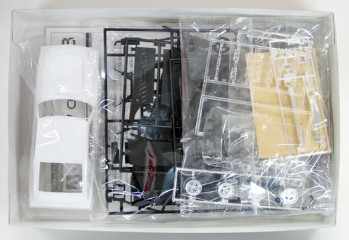 Aoshima 53195 The Model Car 37 Toyota RA35 Celica LB 2000GT '77 1/24 scale kit