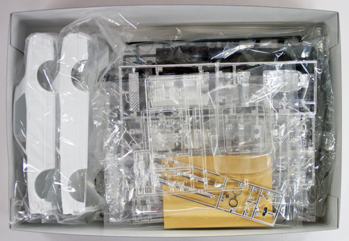 Aoshima 53409 The Model Car 41 Toyota MX41 Mark II/ Chaser 1979 1/24 scale kit