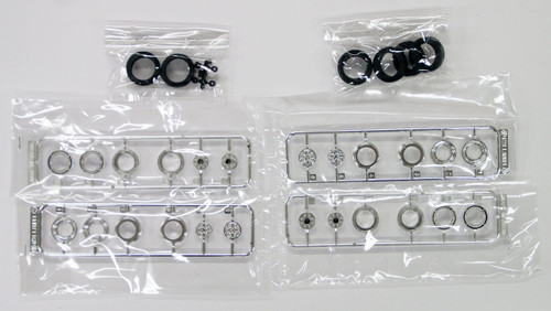 Fujimi TW65 SSR Mark III Wheel & Tire Set 14 inch 1/24 Scale Kit