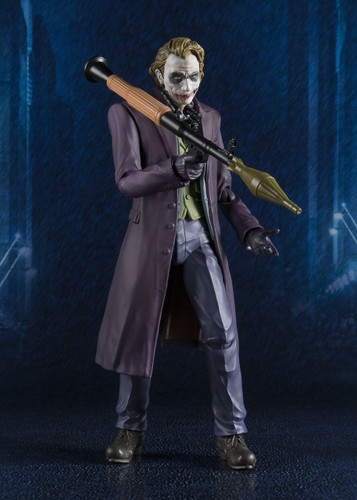 Bandai 149507 S.H. Figuarts The Dark Knight Joker Action Figure