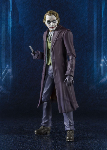 Bandai 149507 S.H. Figuarts The Dark Knight Joker Action Figure