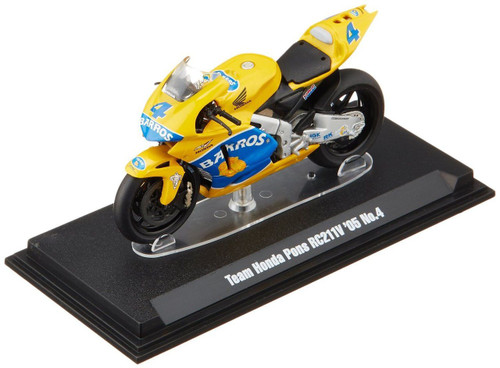 Tamiya 26804 Team Honda Pons RC211V No.4 1/24 Finished Model