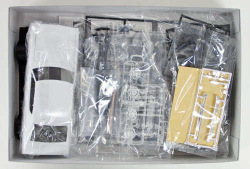 Aoshima 53515 The Model Car 51 NISSAN GC111 Skyline HT2000GTX-E S '76 1/24 scale kit