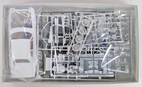 Hasegawa 20305 Jaguar XJ-S H.E. TWR 1/24 scale kit