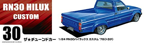 Aoshima 53614 RE30 HILUX CUSTOM '85 (TOYOTA) 1/24 scale kit