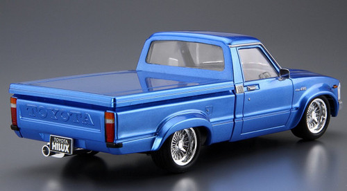 Aoshima 53614 RE30 HILUX CUSTOM '85 (TOYOTA) 1/24 scale kit