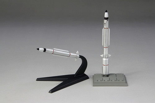 Fine Molds FP28 Anti-Aallistic Missile SM-3 1/72 scale kit