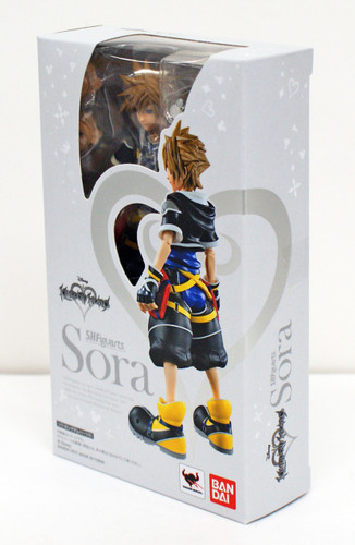 Bandai 161110 S.H. Figuarts Kingdom Hearts II Sora Action Figure