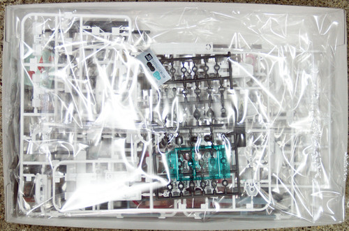 Bandai Gundam HG AGE-04 GENOACE CUSTOM(RGE-B790CW) 1/144 Scale Kit
