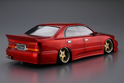 Aoshima 53621 K-BREAK UZS141 MAJESTA '91(TOYOTA) 1/24 scale kit