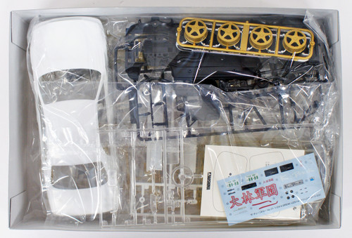 Aoshima 53621 K-BREAK UZS141 MAJESTA '91(TOYOTA) 1/24 scale kit
