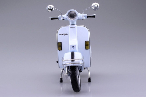 Aoshima Skynet 03395 Vespa P200E (1978/White) 1/12 scale Finished Model