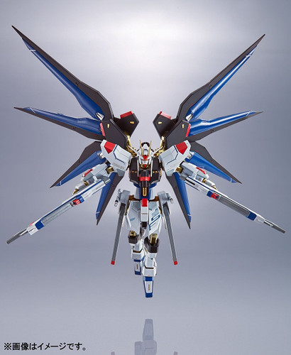 Bandai Metal Robot Tamashii Chogokin ZGMF-X20A Strike Freedom Gundam Figure
