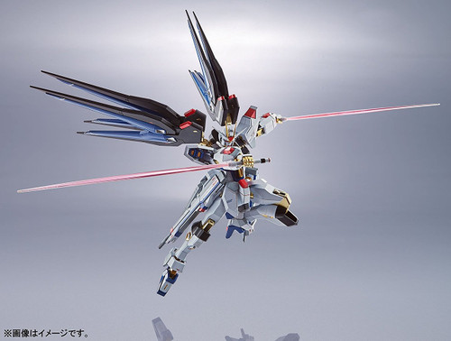 Bandai Metal Robot Tamashii Chogokin ZGMF-X20A Strike Freedom Gundam Figure