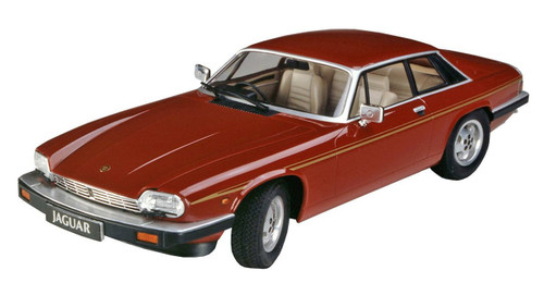 Hasegawa 20321 Jaguar XJ-S V12 1/24 scale kit