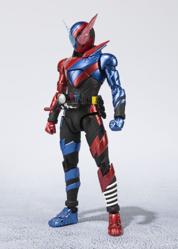 Bandai 198192 S.H. Figuarts Kamen Rider Build Rabbit Tank Form Figure