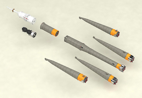 Good Smile Soyuz Rocket & Transport Train 1/150 Scale Plastic Model Kit