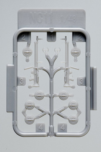 Fine Molds NC11 IJN Type 92 7.7mm MG (Lewis Gun) 1/48 scale kit