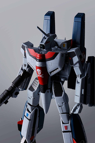 Bandai 225669 HI-Metal R VF-1A Super Valkyrie Hikaru Ichijo Custom Figure (Macross)