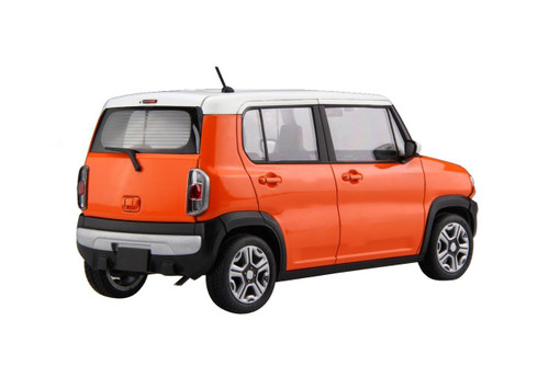 Fujimi 066011 Suzuki Hustler (Passion Orange) 1/24 scale kit
