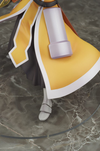 BellFine Darkness 1/8 Scale Figure (Kono Subarashii Sekai ni Shukufuku wo! 2)