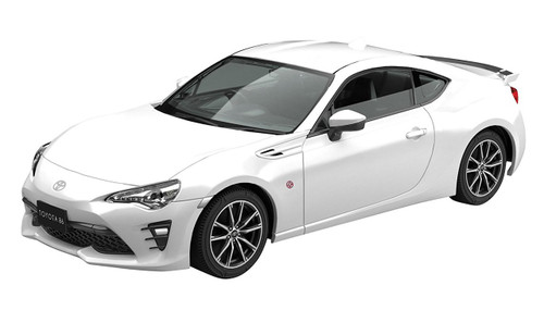 Aoshima 54185 Toyota 86 Crystal White Pearl 1/32 pre-painted kit