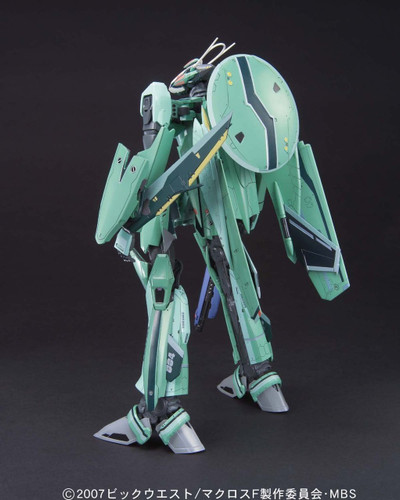 Bandai 580993 Macross RVF-25 Messiah Valkyrie Luca Type 1/72 Scale Kit