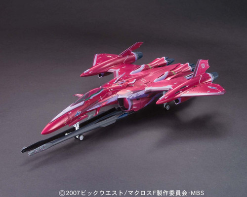 Bandai 609991 Macross VF-27 Gamma Lucifer Valkyrie Brera Sterne Type 1/72 Scale Kit