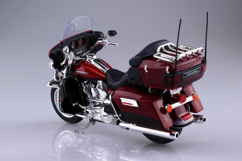 Aoshima Skynet 04446 Harley-Davidson 2013 FLHTK Electra Glide Ultra Limited Red 1/12 Scale Finished Model