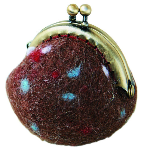 Hamanaka H441-437 Felt Wool Mascot Colorful Coin Purse with Clasp BROWN Kit