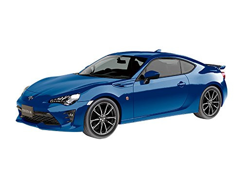 Aoshima 55984 Toyota 86 Azurite-Blue 1/32 pre-painted kit