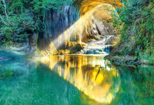 Epoch Jigsaw Puzzle 25-160 Kameiwa Cave Chiba Japan (300 Pieces)