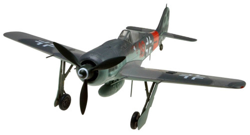 Doyusha 403082 Fockewulf Fw190A-8 1/72 Scale Fully Pre-painted Plastic Kit