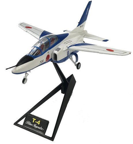 Doyusha 500743 J.A.S.D.F. T-4 Blue Impulse 1/72 Scale Completed Model