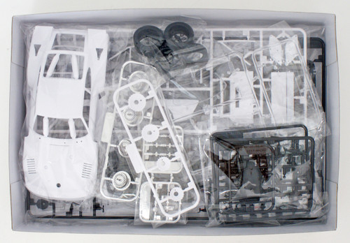 Aoshima 05108 Porsche 935 K2 '77 DRM Version 1/24 Scale kit