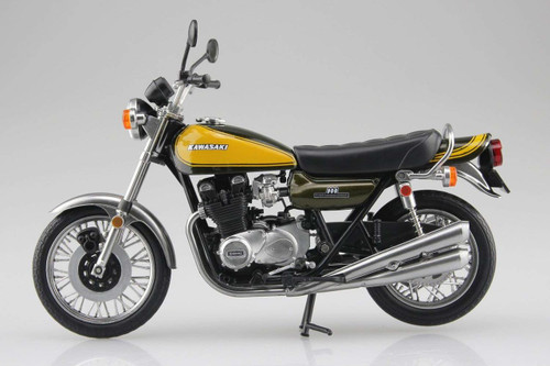Aoshima Skynet 04590 Kawasaki 900Super4 (Z1) Yellow Ball 1/12 Scale Finished Model